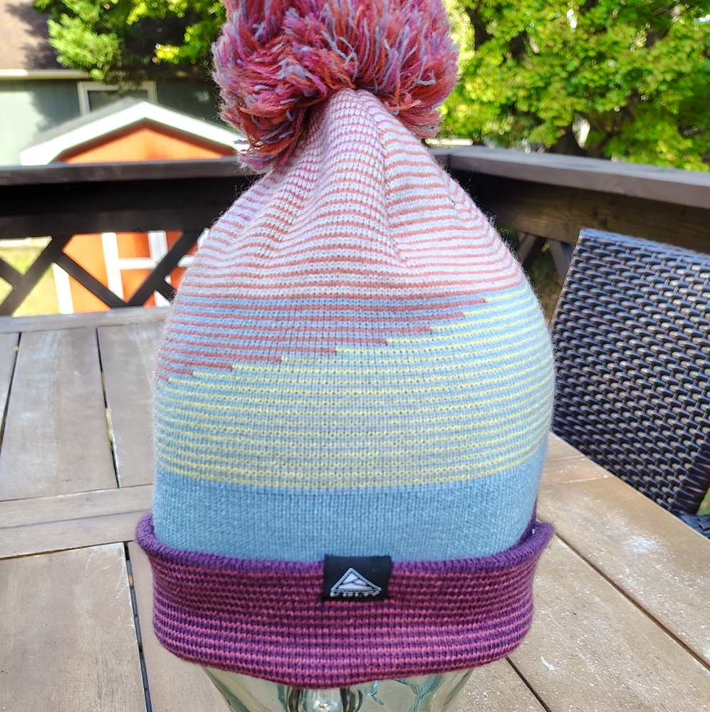 KELTY UNISEX SNOWBOARD SKI WINTER TOBOGGAN NWOT